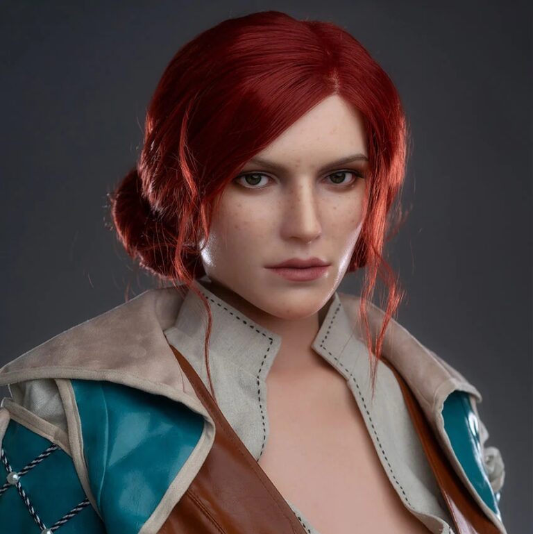 Triss 5’5 / 168 cm